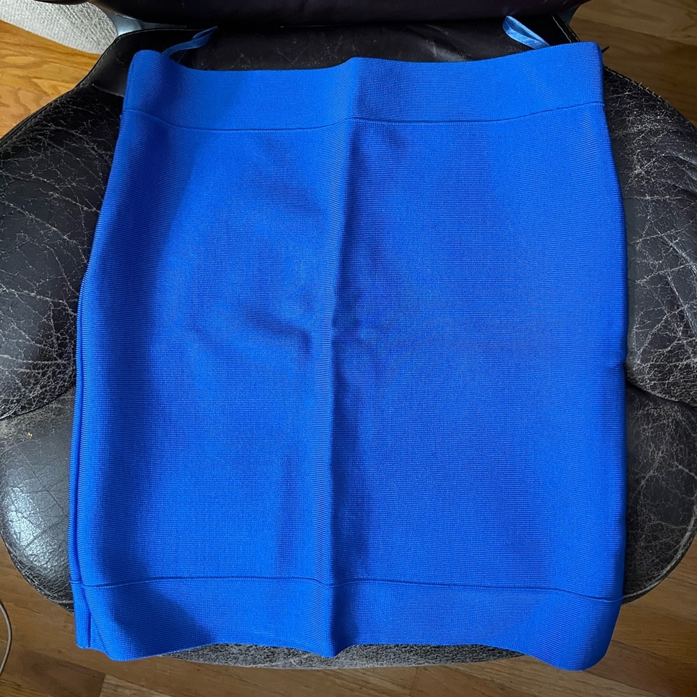 Bcbg max azaria tube skirt
